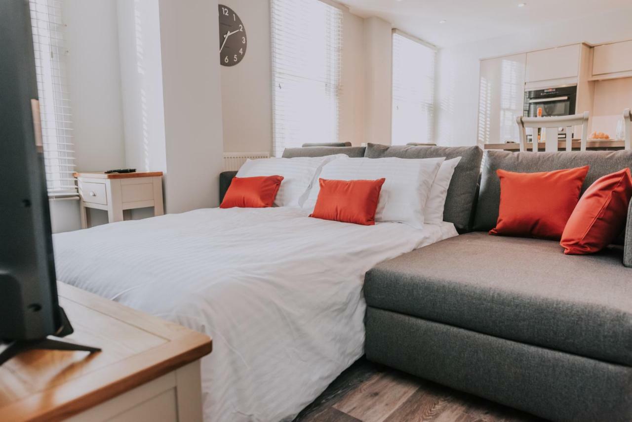 Cavendish House With Secure, Allocated Parking, 2 Mins Walk From Windsor Castle Exteriör bild