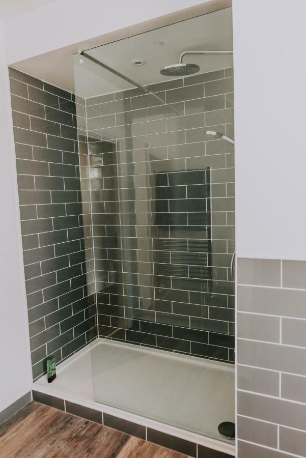 Cavendish House With Secure, Allocated Parking, 2 Mins Walk From Windsor Castle Exteriör bild