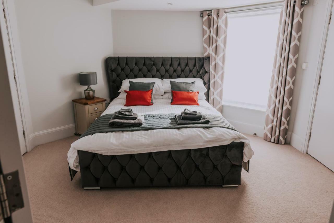 Cavendish House With Secure, Allocated Parking, 2 Mins Walk From Windsor Castle Exteriör bild