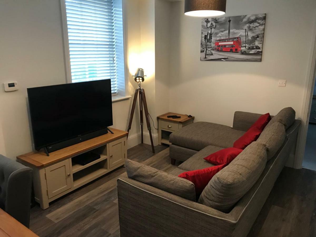 Cavendish House With Secure, Allocated Parking, 2 Mins Walk From Windsor Castle Rum bild